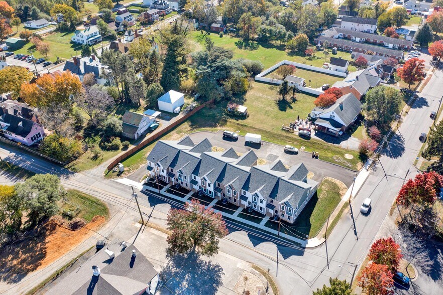 More Photos Of 130-140 W Calhoun St, Salem Apartments For Sale