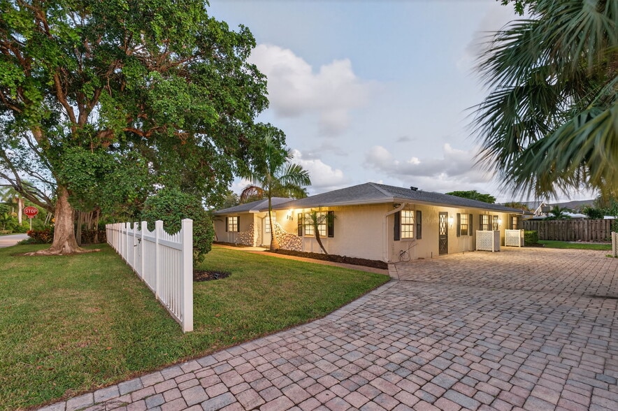 More Photos Of 800 Tropic Blvd, Delray Beach Apartments For Sale