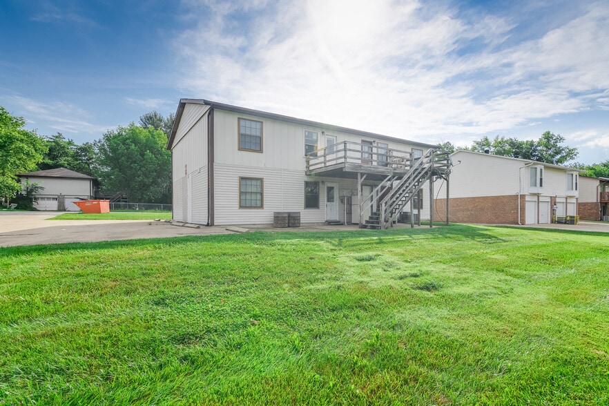 More Photos Of , Jefferson City Multifamily For Sale