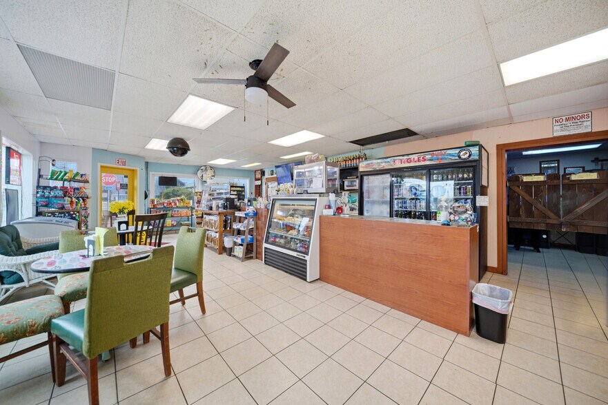 More Photos Of 101 S Miller St, Rockaway Beach Storefront Retail Residential For Sale