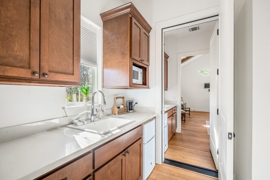 More Photos Of 3603 FM 1725 Rd, Willis Lodge Meeting Hall For Sale