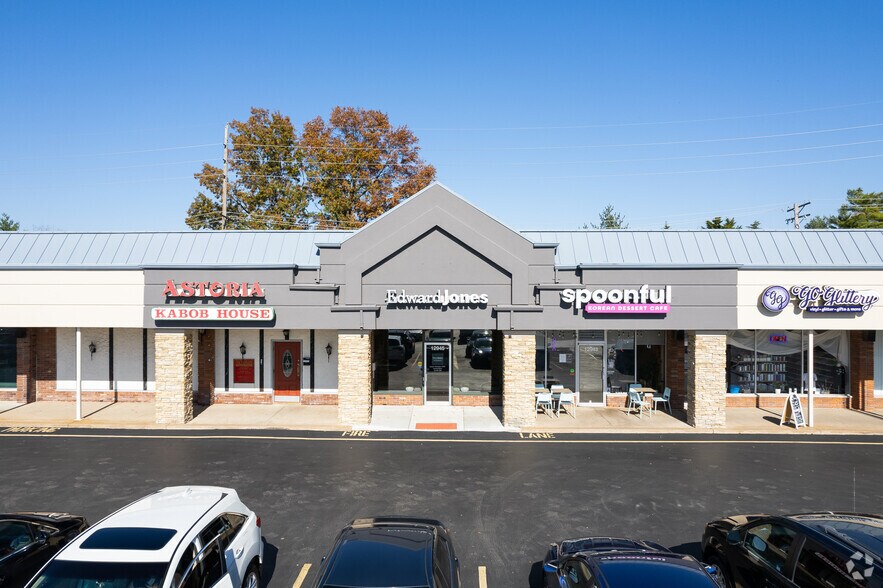 More Photos Of 12915-13029 Olive Blvd, Creve Coeur Unknown For Lease