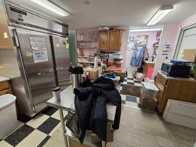 More Photos Of 5030 State Hwy, Eastham Freestanding For Sale