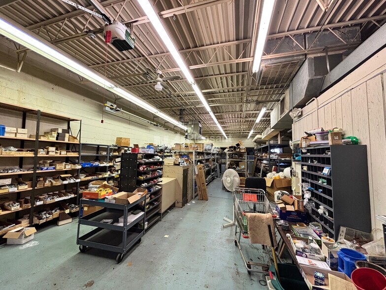 More Photos Of 4170 Ruple Rd, South Euclid Warehouse For Sale