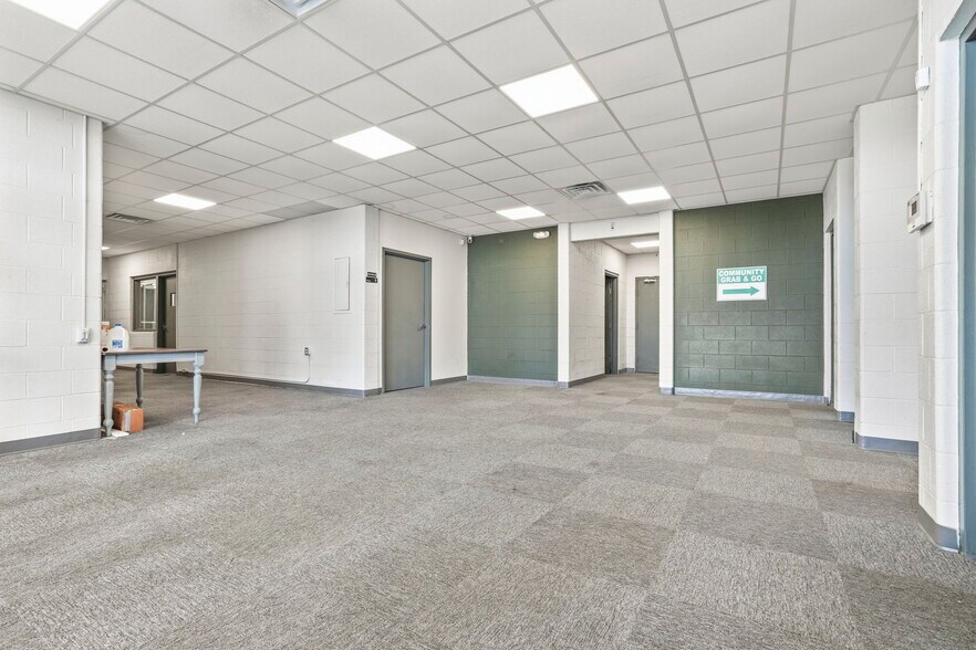 More Photos Of 2600 25th St, Canton Specialty For Sale