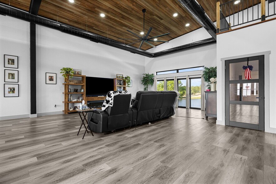More Photos Of 301 County Road 436, Thrall Land For Sale