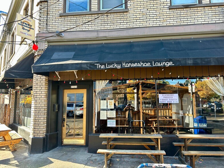 More Photos Of 2510-2524 SE Clinton St, Portland Storefront Retail Office For Sale