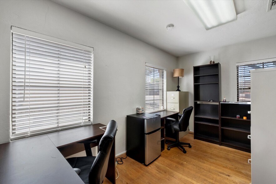 More Photos Of 314 E Thomas Rd, Phoenix Office For Lease