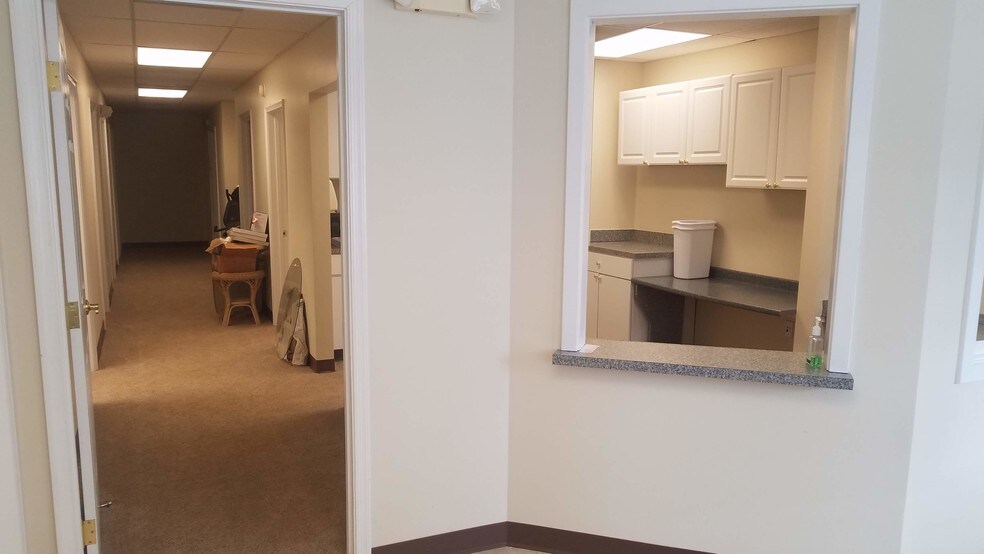 More Photos Of 559 Frost Ave, Warrenton Medical For Lease