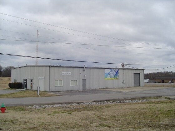 Primary Photo Of 490 E Church St, Lewisburg Warehouse For Lease
