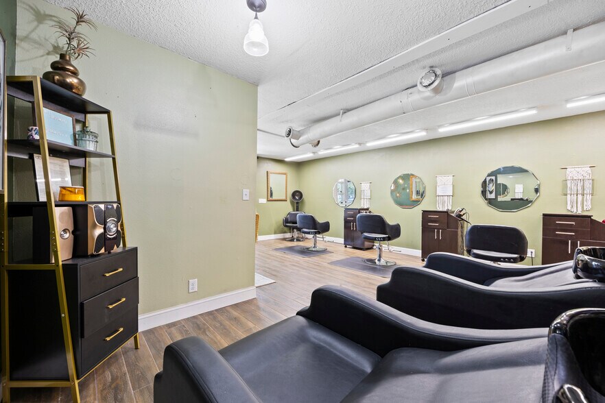 More Photos Of 203 Laurel St, Palatka Office For Sale