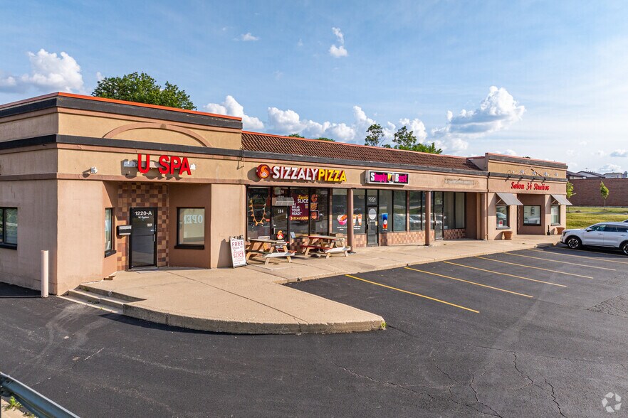 Primary Photo Of 1220 W Ogden Ave, Naperville Storefront For Lease