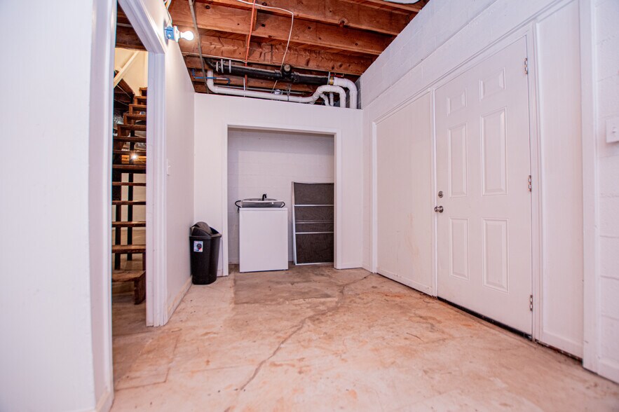 More Photos Of 2932 US-27, Buchanan Office For Sale