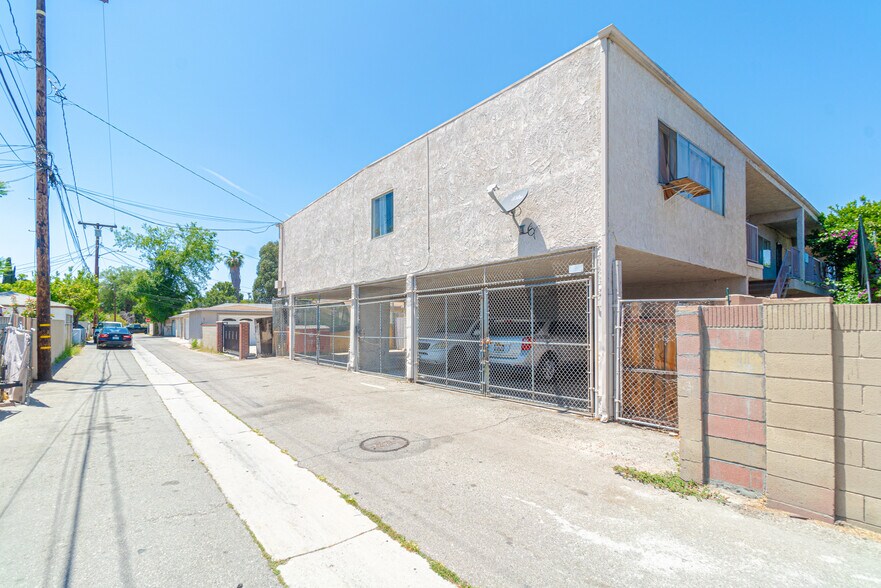 More Photos Of 12120 215th St, Hawaiian Gardens Apartments For Sale