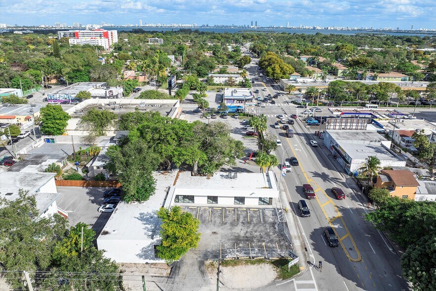 More Photos Of 159 NE 54th St, Miami Freestanding For Lease