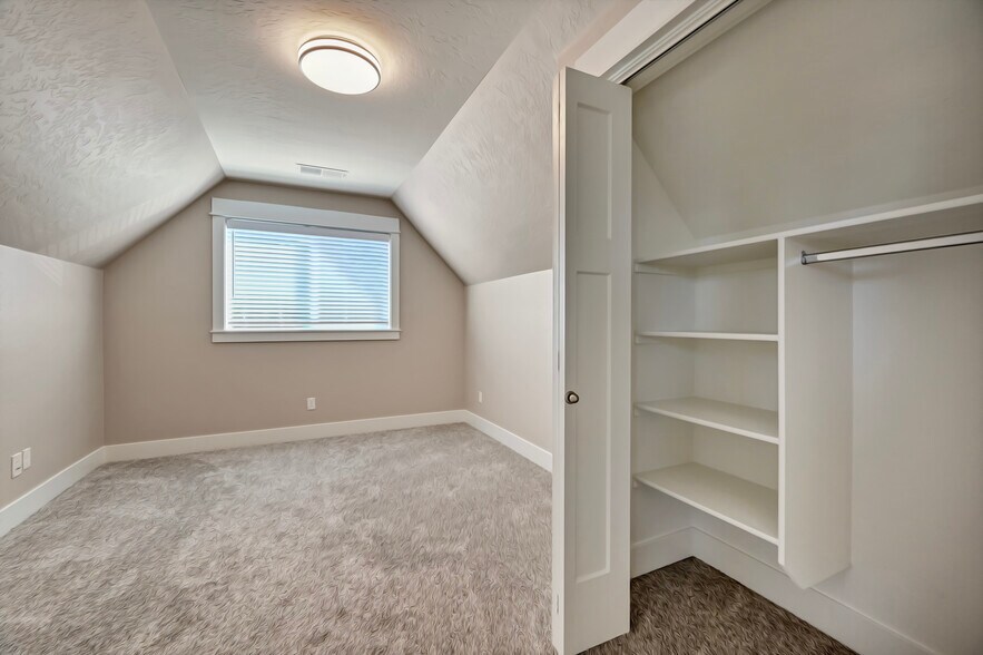 More Photos Of 2101 S Hervey St, Boise Multifamily For Sale