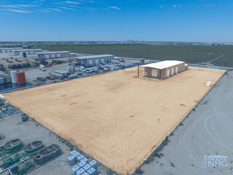More Photos Of 2810 County Rd 130 rd, Midland Warehouse For Sale