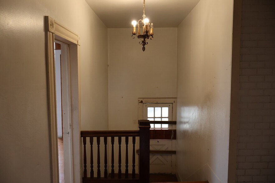 More Photos Of 2509 Canal St, Houston Loft Creative Space For Sale