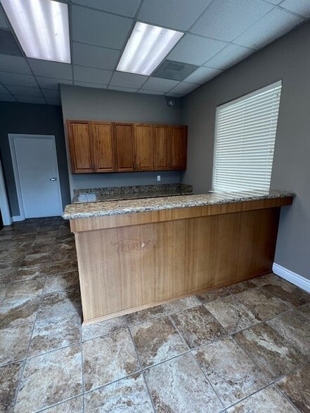 More Photos Of 1824 Ackley Cir, Oakdale Self Storage For Lease