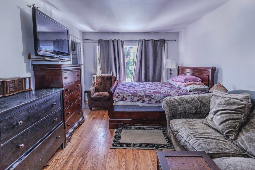 More Photos Of 725-731 Hillside blvd, Daly City Apartments For Sale