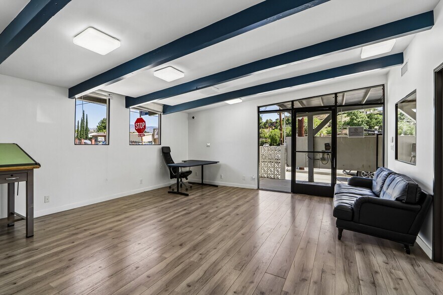 More Photos Of 11100 Sheldon St, Sun Valley Office Residential For Sale