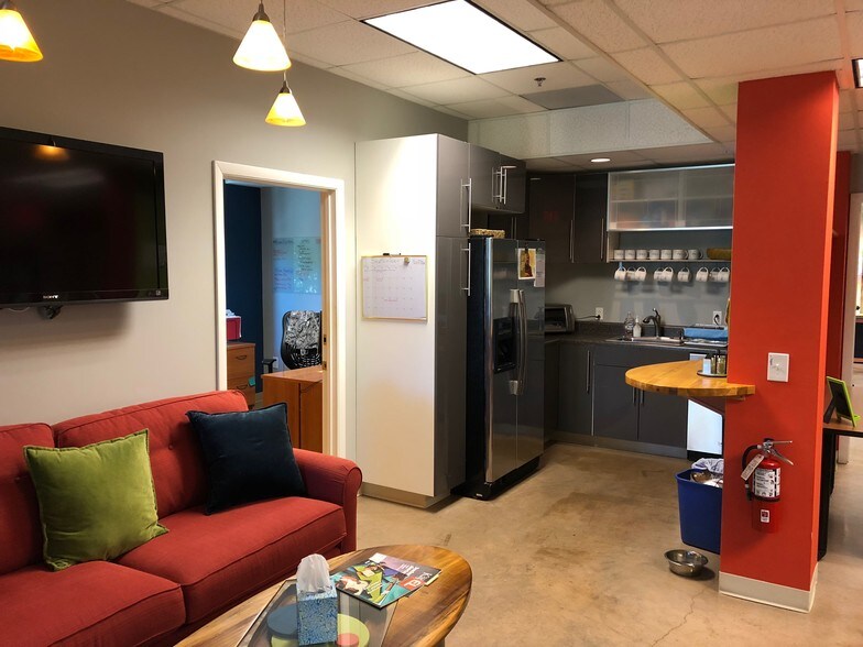 More Photos Of 605 W Main St, Carrboro Medical For Sale