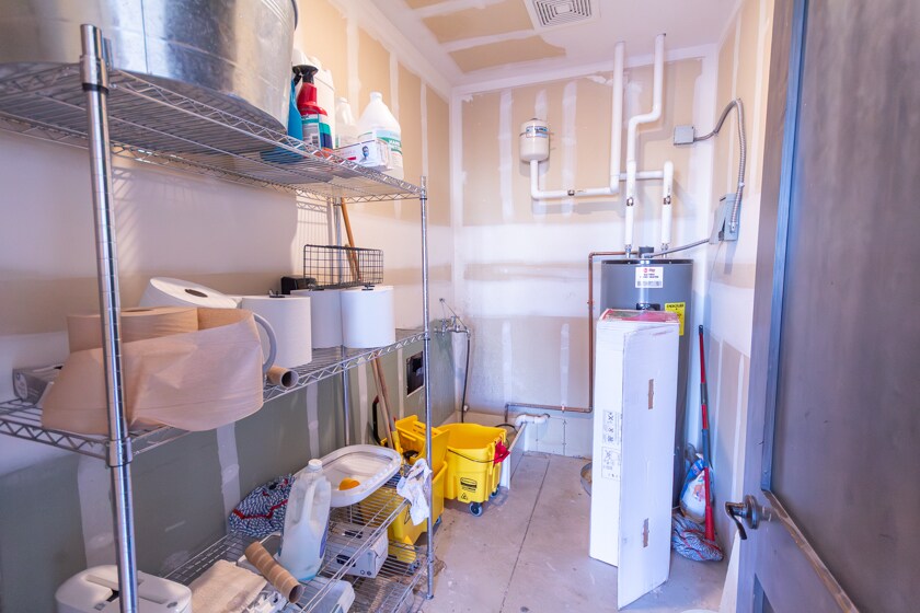 More Photos Of 5000 Goodman St, Timnath Showroom For Lease