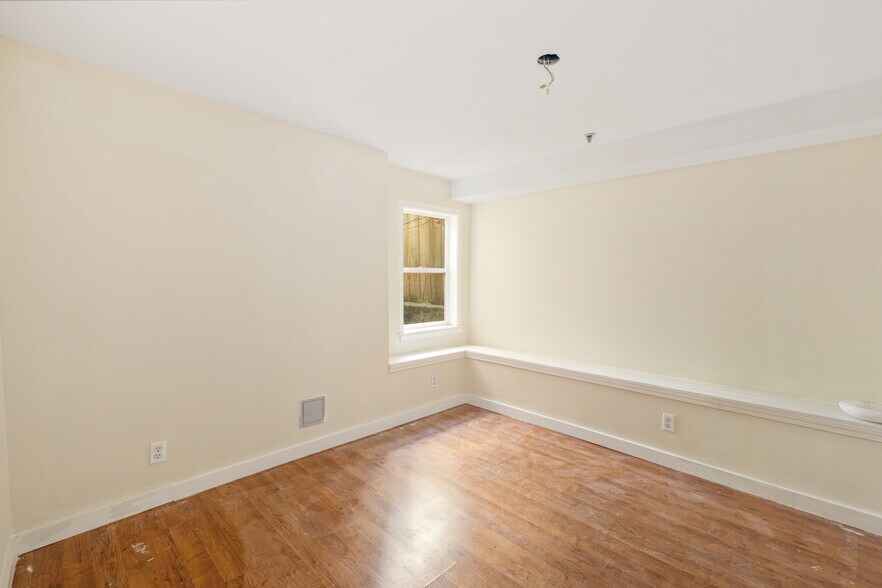 More Photos Of 1627-1631 Clay St, San Francisco Apartments For Sale
