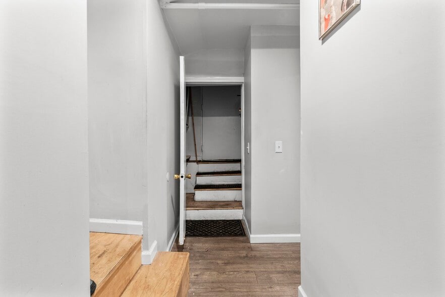 More Photos Of , Norwalk Unknown For Sale