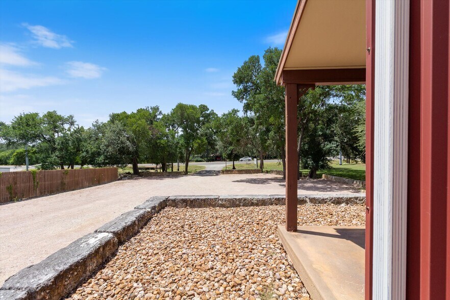 More Photos Of 2108 Ranch Road 12, San Marcos General Retail For Sale