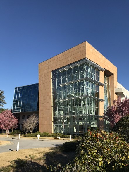 More Photos Of 6285 Barfield Rd NE, Atlanta Office For Lease