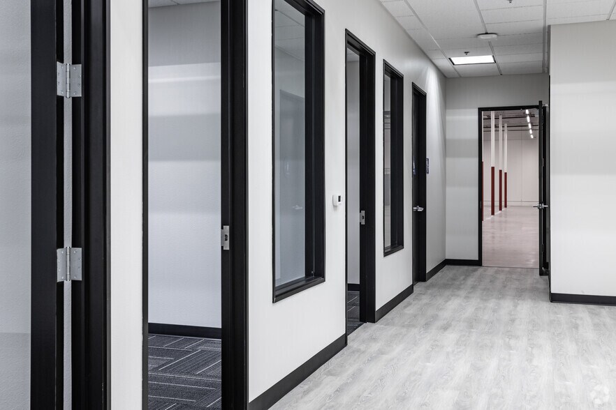 More Photos Of 1821 Kettering St, Irvine Warehouse For Lease