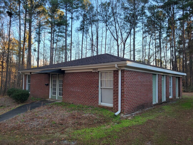 More Photos Of 1110 Hawkins Ave, Sanford Light Manufacturing For Sale