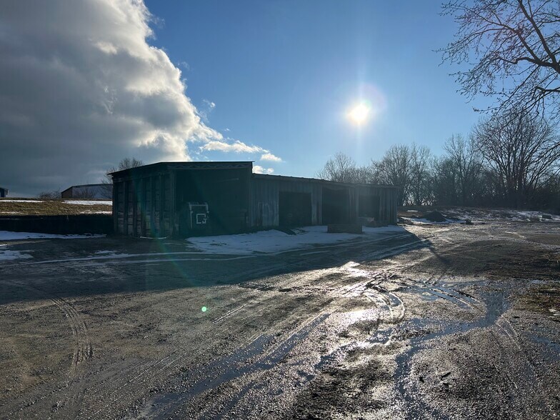 More Photos Of 1371 Shaw Ln, Xenia Industrial For Sale