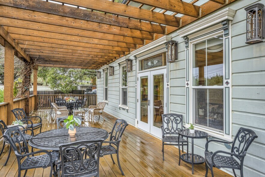 More Photos Of 129 Devlin Rd, Napa Specialty For Sale