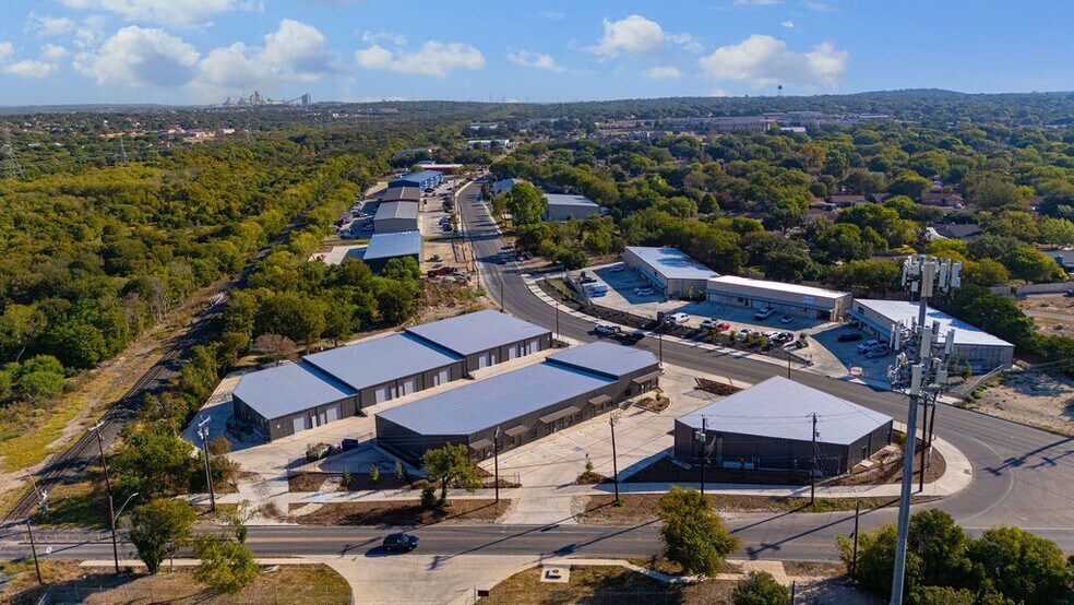 More Photos Of 4503 N Stahl Park, San Antonio Unknown For Lease