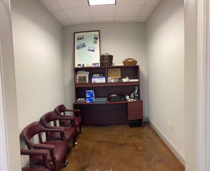 More Photos Of 470 Highway 155 S, McDonough General Retail For Sale