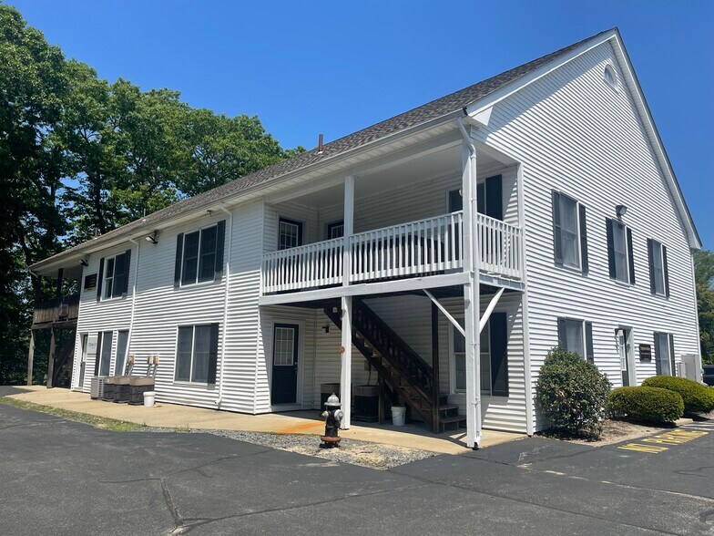 More Photos Of 56 N Bedford St, East Bridgewater Office For Sale