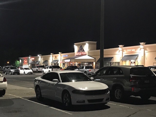 More Photos Of 1402 Western Blvd, Tarboro Auto Repair For Lease