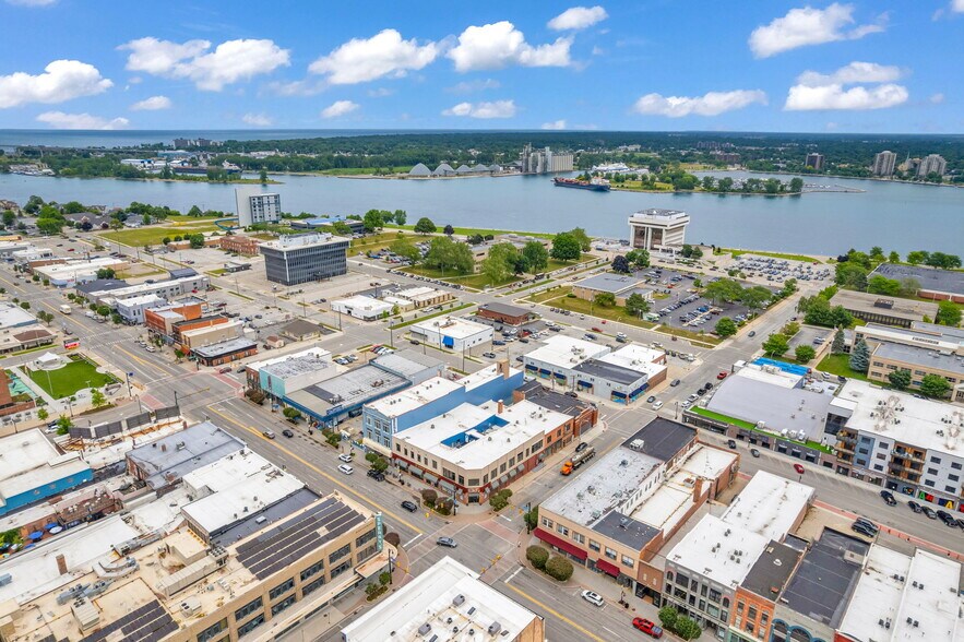 More Photos Of 306-310 Huron Ave, Port Huron Freestanding For Sale