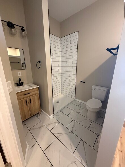 More Photos Of 42-44 Main St, Dallas Storefront Retail Residential For Sale