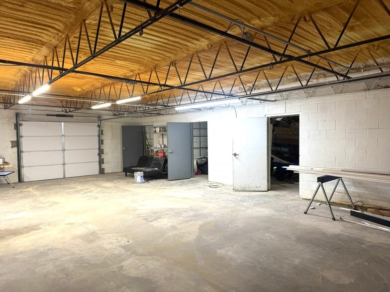 More Photos Of 201 SE 3rd St, Oklahoma City Office For Lease
