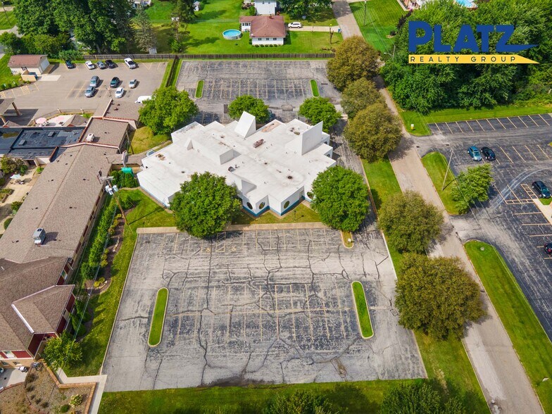 More Photos Of 810 Boardman Canfield Rd, Youngstown Medical For Lease