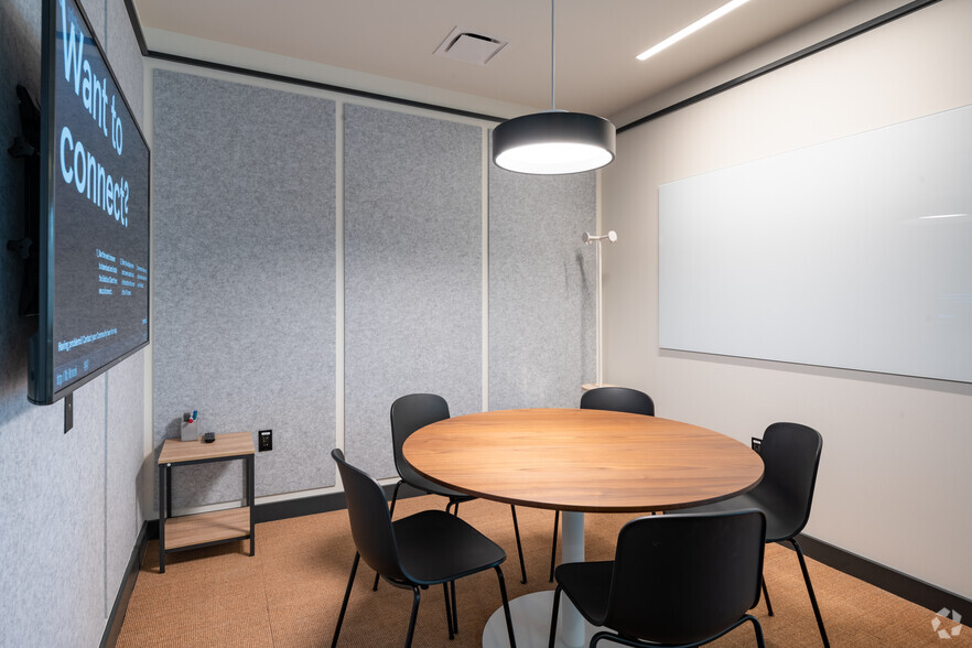 More Photos Of 1201 3rd Ave, Seattle Office For Lease