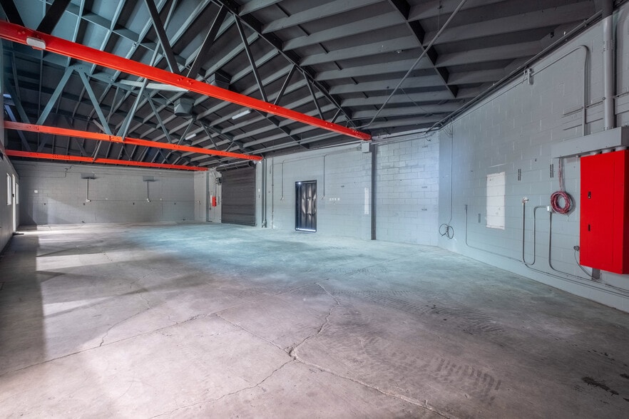 More Photos Of 8100 Electric Ave, Stanton Warehouse For Sale