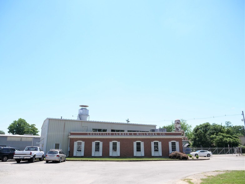 More Photos Of 1400 Lincoln Ave, Louisville Warehouse For Sale
