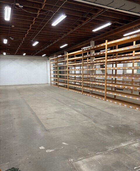 More Photos Of 2032 Sylvester Dr, Moultrie Warehouse For Sale