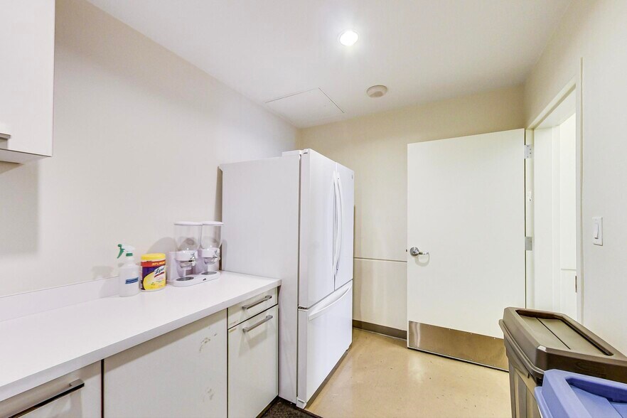 More Photos Of 1 Hawthorne St, San Francisco Apartments For Lease