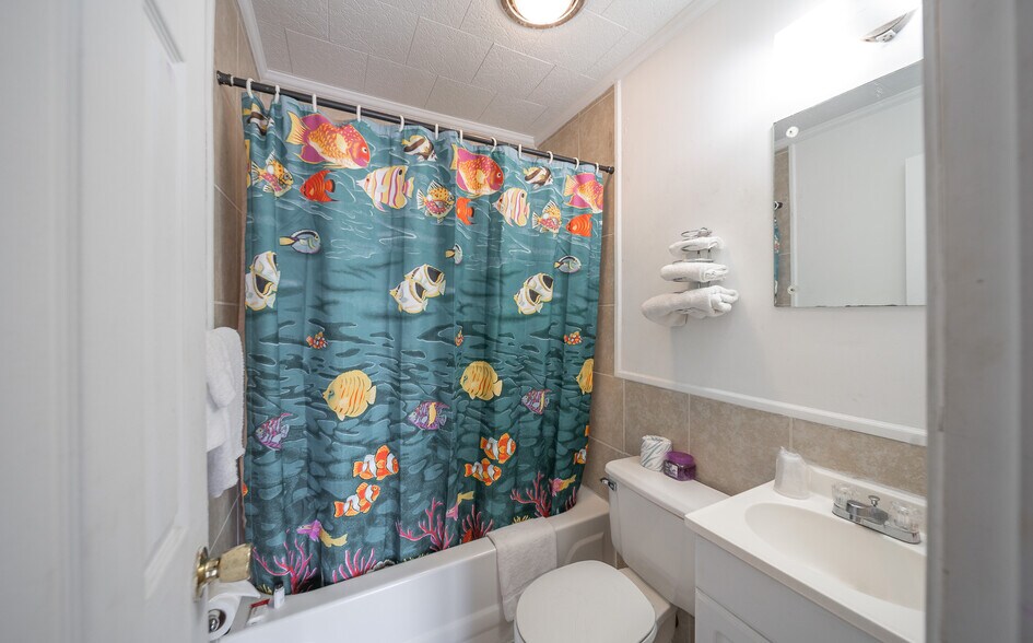 More Photos Of 812 S Bishop Ave, Rolla Hotel For Sale