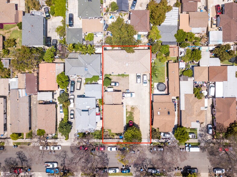 More Photos Of 1001-1003 W Myrtle St, Santa Ana Specialty For Sale